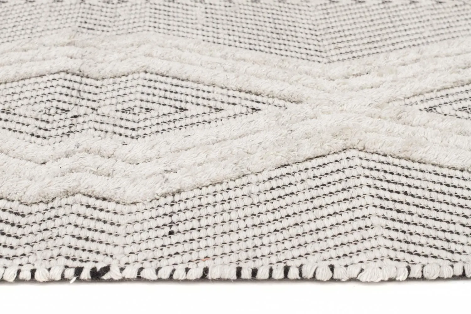 Amaya Hand-Loomed Wool Bone Rug